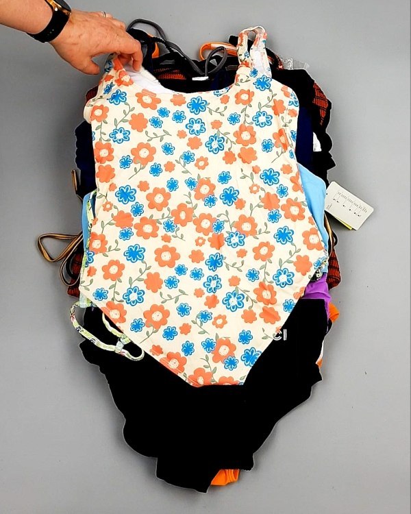 Фотография  871 - Купальники AMAZON жен 015#4 кг, ЛОТ №7796 оптом в Чебоксарах и Чувашской Республике