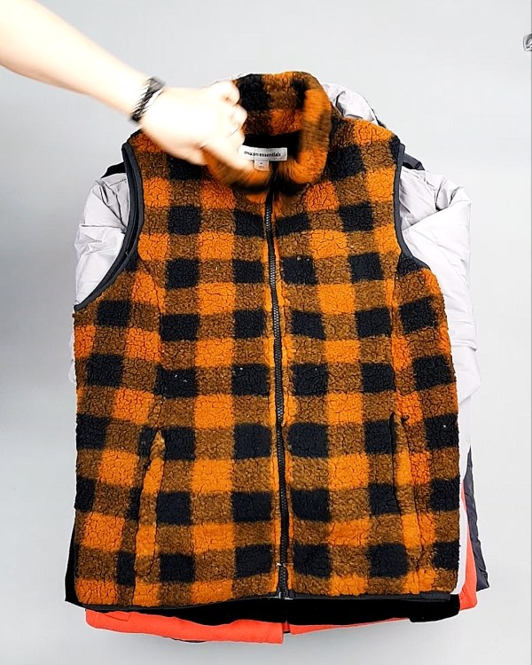 Фотография  376 - Верхняя одежда AMAZON жен 015#10 кг, ЛОТ №7712 оптом в Чебоксарах и Чувашской Республике