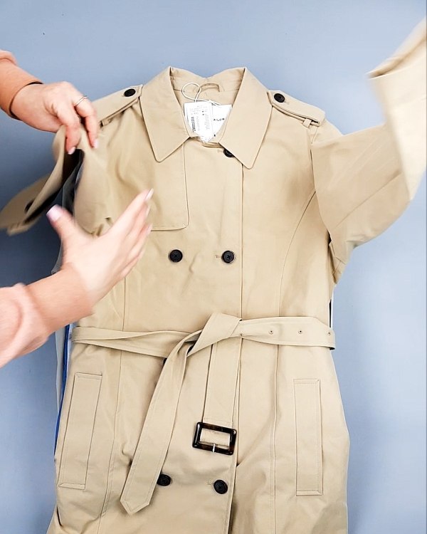 Фотография  604 - Верхняя одежда весна TOM TAILOR 124#7,1 кг, ЛОТ №7580 оптом в Чебоксарах и Чувашской Республике