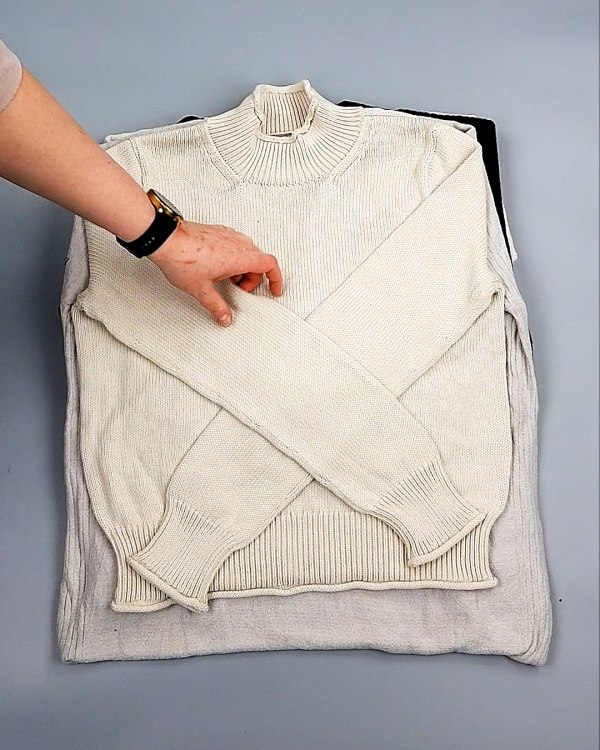 Фотография  570 - Джемпера СТОК CAN 084#7 кг, ЛОТ №7649 оптом в Чебоксарах и Чувашской Республике