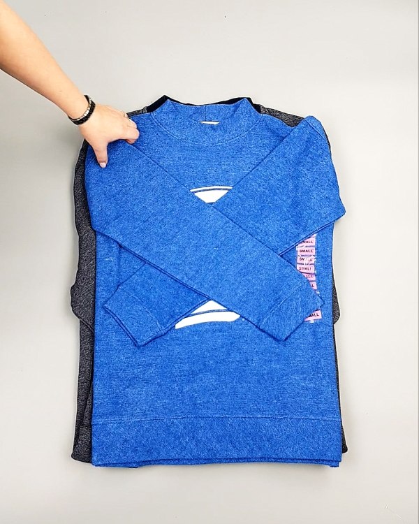 Фотография  957 - SWEATSHIRT CAN 084#10 кг, ЛОТ №7621 оптом в Чебоксарах и Чувашской Республике