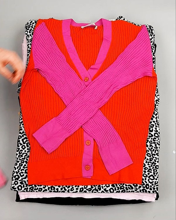 Фотография  158 - Джемпера легкие СТОК CAN 084#7 кг, ЛОТ №7632 оптом в Чебоксарах и Чувашской Республике