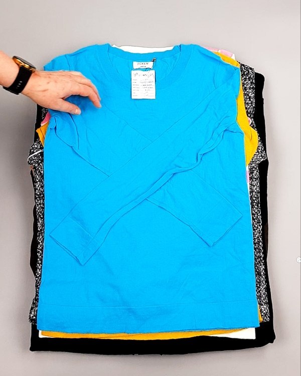 Фотография  866 - Джемпера легкие СТОК CAN 084#7 кг, ЛОТ №7632 оптом в Чебоксарах и Чувашской Республике