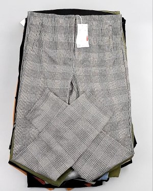 Купить Брюки женские лето C&A 025#10 кг, ЛОТ №7893 оптом в Чебоксарах и Чувашской Республике