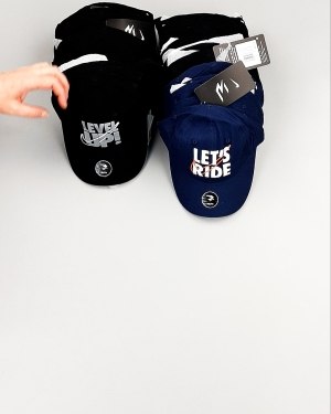 Фотография  508 - Кепки детские CAN 084#5 кг, ЛОТ №7965 оптом в Чебоксарах и Чувашской Республике