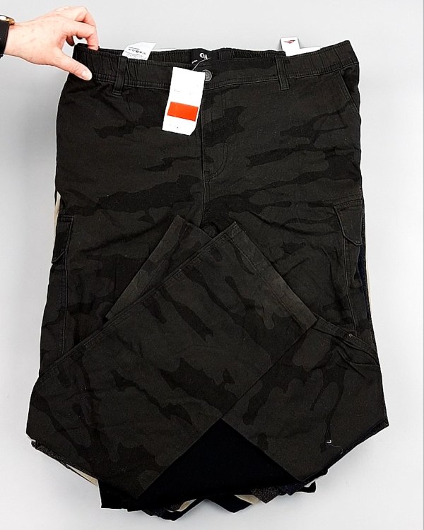 Фотография  599 - Брюки мужские зима C&A 025#10 кг, ЛОТ №7913 оптом в Чебоксарах и Чувашской Республике