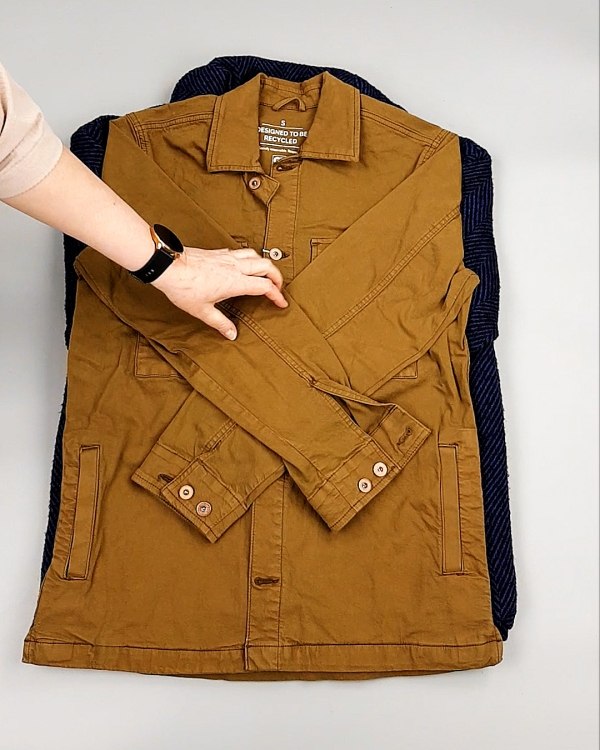 Фотография  457 - Ветровки м/ж C&A 025#10 кг, ЛОТ №7863 оптом в Чебоксарах и Чувашской Республике