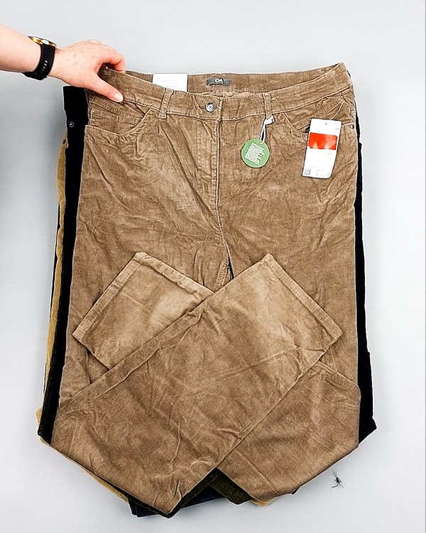 Фотография  116 - Брюки вельветовые м/ж C&A 025#10 кг, ЛОТ №7902 оптом в Чебоксарах и Чувашской Республике