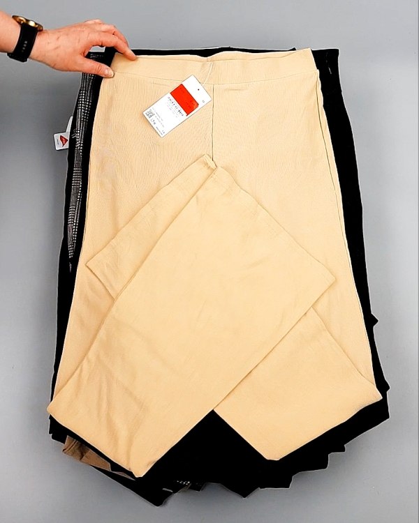 Фотография  751 - Брюки женские лето C&A 025#10 кг оптом в Чебоксарах и Чувашской Республике