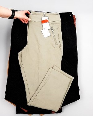 Фотография  574 - Брюки женские лето C&A 025#10 кг, ЛОТ №7893 оптом в Чебоксарах и Чувашской Республике