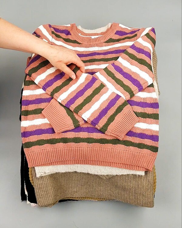 Фотография  957 - Джемпера Bestseller+DK 035#7 кг оптом в Чебоксарах и Чувашской Республике