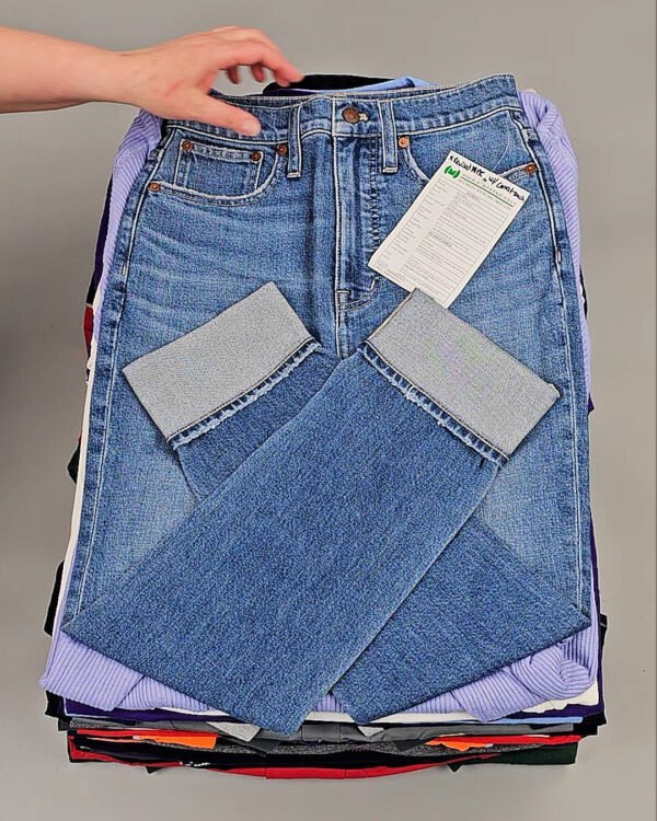 Фотография  541 - CANADA mix 084#50 кг, ЛОТ №8336 оптом в Чебоксарах и Чувашской Республике