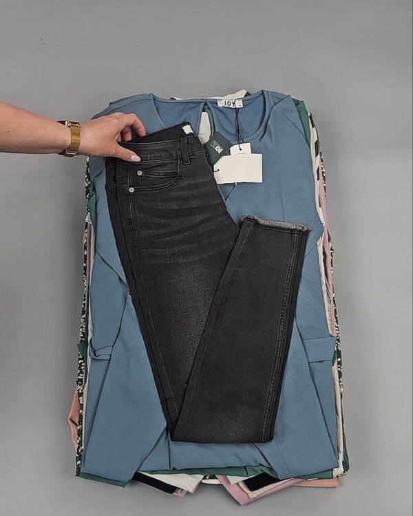 Фотография  392 - JDY Summer mix 045#15 кг, ЛОТ №8424 оптом в Чебоксарах и Чувашской Республике