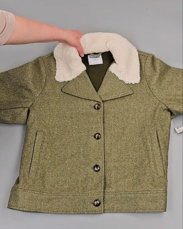 Фотография  843 - CANADA mix 084#50 кг, ЛОТ №8336 оптом в Чебоксарах и Чувашской Республике