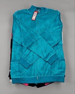 Купить Спортивные костюмы  AD83#4 шт, ЛОТ №8637 оптом в Чебоксарах и Чувашской Республике