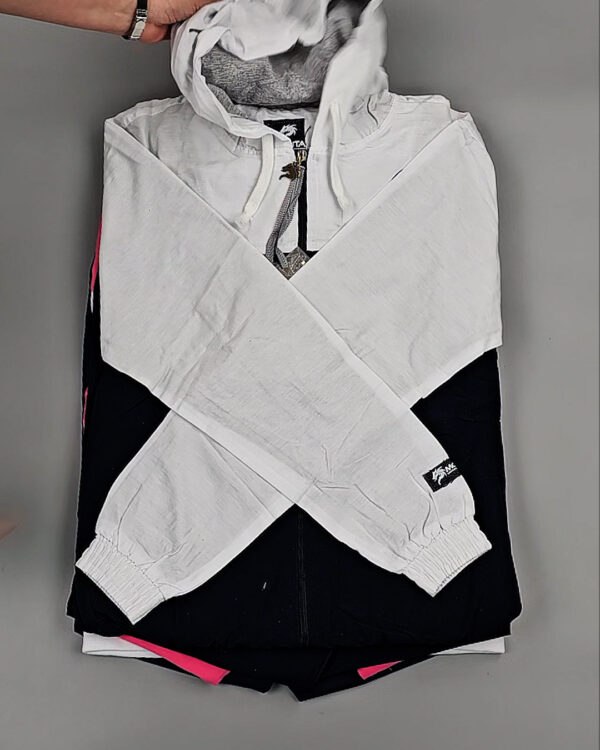 Фотография  601 - Спортивные костюмы  AD83#4 шт, ЛОТ №8637 оптом в Чебоксарах и Чувашской Республике