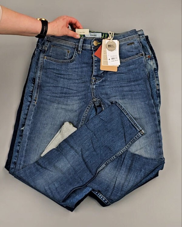 Фотография  778 - Джинсы BLEND HE 045#5 кг, ЛОТ №8685 оптом в Чебоксарах и Чувашской Республике