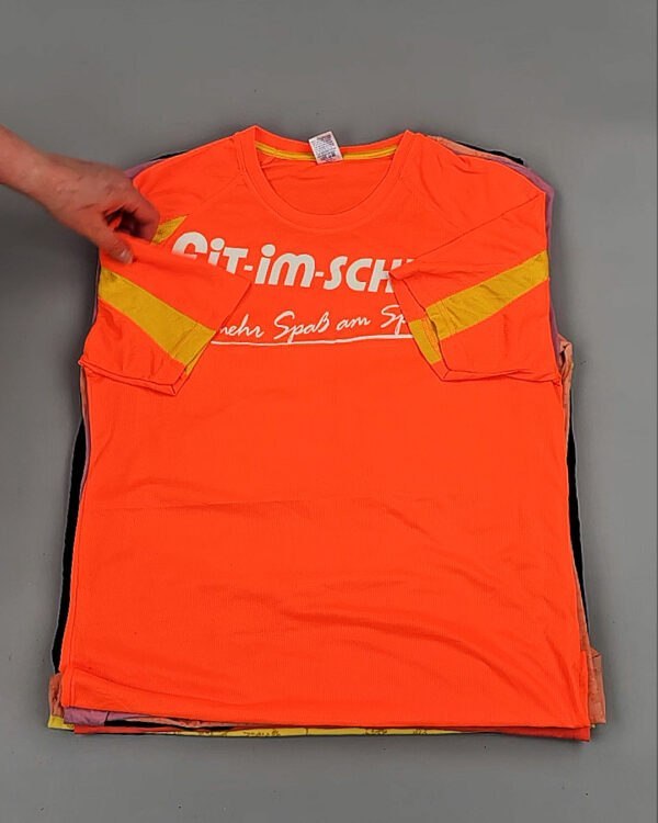 Фотография  559 - Футболки м/ж Cr+Ex#8,3 кг, ЛОТ № ВК0102 оптом в Чебоксарах и Чувашской Республике