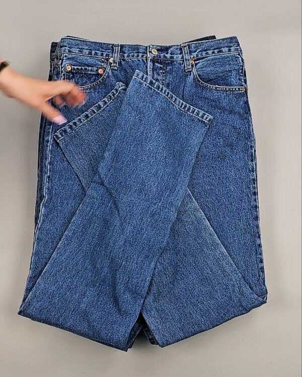 Фотография  689 - Джинсы LEVIS муж #6,2 кг, ЛОТ №8758 оптом в Чебоксарах и Чувашской Республике