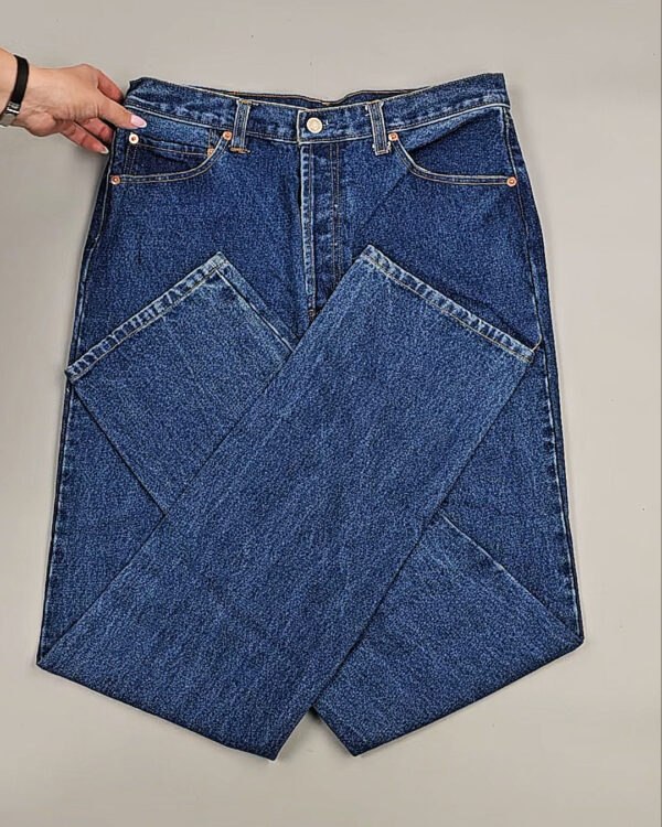 Фотография  500 - Джинсы LEVIS муж #6,3 кг, ЛОТ №8759 оптом в Чебоксарах и Чувашской Республике