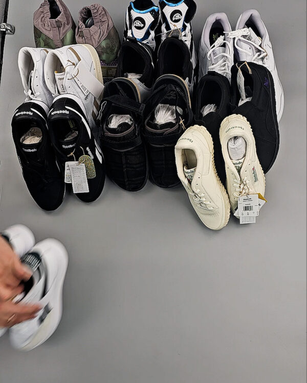 Фотография  127 - Кроссовки Reebok#23 шт, ЛОТ №8895 оптом в Чебоксарах и Чувашской Республике