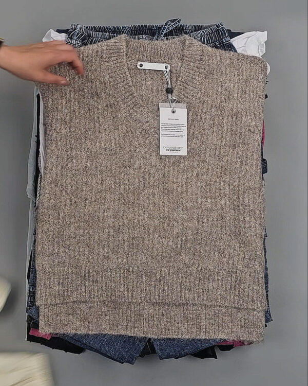 Фотография  653 - CO COUTURE mix 075#25 шт, ЛОТ №9008 оптом в Чебоксарах и Чувашской Республике