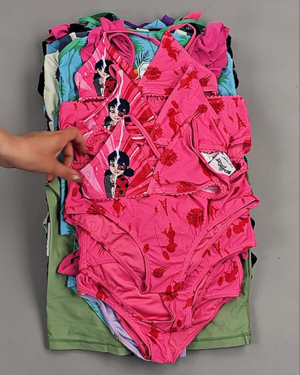 Фотография  677 - Купальники LIDL Kids 114#5 кг, ЛОТ №8951 оптом в Чебоксарах и Чувашской Республике