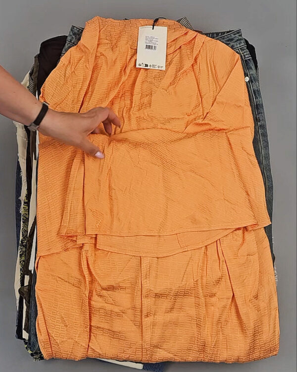 Фотография  554 - GESTUZ mix 075#24 шт, ЛОТ №9018 оптом в Чебоксарах и Чувашской Республике