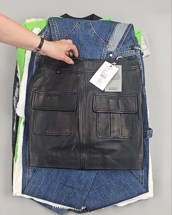 Фотография  696 - CO COUTURE mix 075#25 шт, ЛОТ №9010 оптом в Чебоксарах и Чувашской Республике