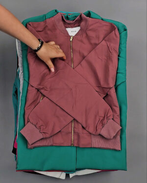 Фотография  441 - Толстовки+Верхняя одежда Bestseller Summer 045 B#7,2 кг, ЛОТ СТ-9323 оптом в Чебоксарах и Чувашской Республике