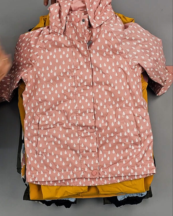 Фотография  974 - Верхняя одежда TCM kids 074#7 кг оптом в Чебоксарах и Чувашской Республике