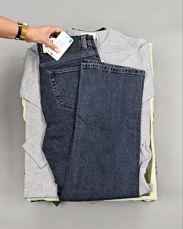 Фотография  444 - CASUAL FRIDAY Summer 075#15,6 кг, ЛОТ № СТ-9273 оптом в Чебоксарах и Чувашской Республике