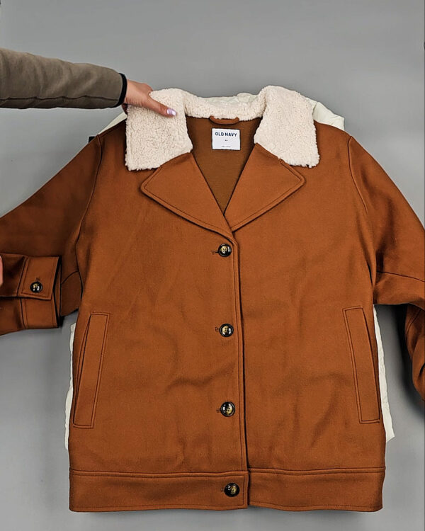 Фотография  369 - Верхняя одежда женская CAN 104#15 кг оптом в Чебоксарах и Чувашской Республике