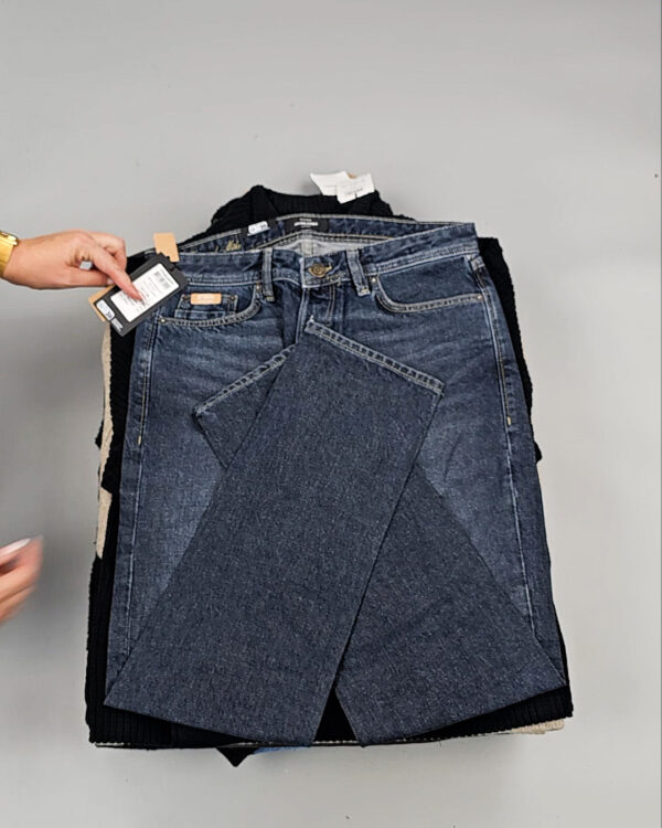 Фотография  153 - JACK JONES Men Winter mix 075#20 кг, ЛОТ № СТ-9266 оптом в Чебоксарах и Чувашской Республике