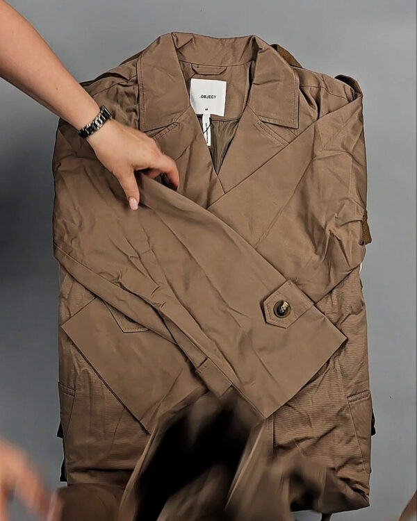 Фотография  589 - Ветровки Bestseller 045#10 кг, ЛОТ СТ-9407 оптом в Чебоксарах и Чувашской Республике