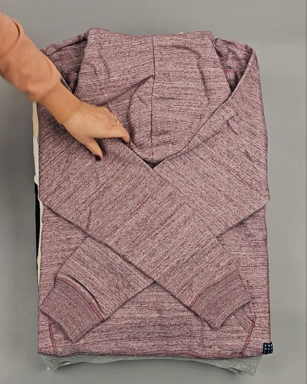 Фотография  413 - Толстовки BLEND HE 045#7 кг, ЛОТ № СТ-9514 оптом в Чебоксарах и Чувашской Республике