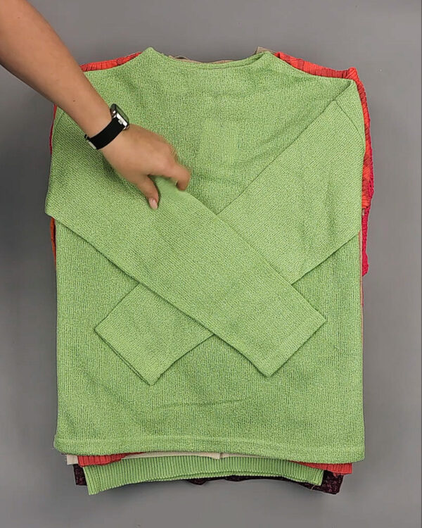 Фотография  717 - Джемпера DK COMPANY 045 B#7 кг, ЛОТ СТ-9509 оптом в Чебоксарах и Чувашской Республике