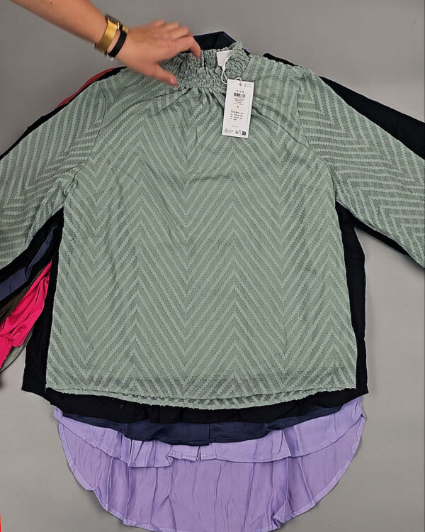 Фотография  592 - Блузки VILA Summer 045#5 кг, ЛОТ СТ-9590 оптом в Чебоксарах и Чувашской Республике