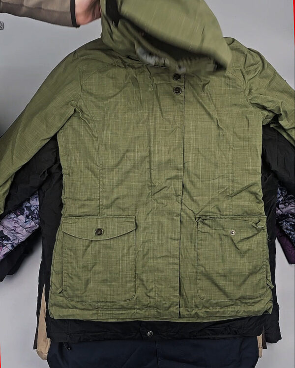 Фотография  388 - Куртки#25 кг, ЛОТ № СХ-0169 оптом в Чебоксарах и Чувашской Республике