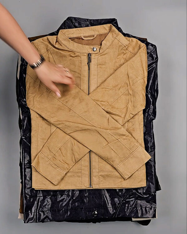 Фотография  900 - Ветровки Bestseller+DK 035#10 кг, ЛОТ СТ-9396 оптом в Чебоксарах и Чувашской Республике