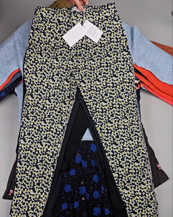 Фотография  407 - ICHI Winter mix 104#15 кг, ЛОТ СТ-9594 оптом в Чебоксарах и Чувашской Республике