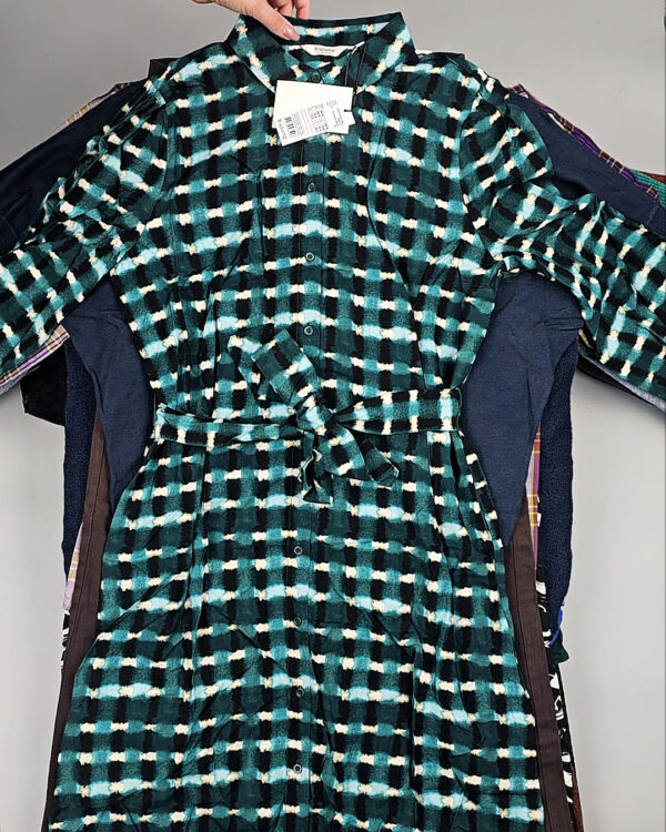 Фотография  509 - B.YOUNG Winter mix 104#15 кг, ЛОТ СТ-9596 оптом в Чебоксарах и Чувашской Республике