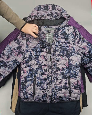 Фотография  376 - Куртки#25 кг, ЛОТ № СХ-0169 оптом в Чебоксарах и Чувашской Республике