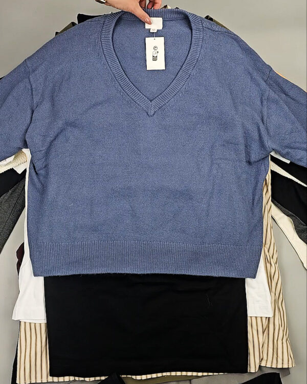 Фотография  720 - H&M A/W Women mix 095#15 кг, ЛОТ № СТ-9549 оптом в Чебоксарах и Чувашской Республике