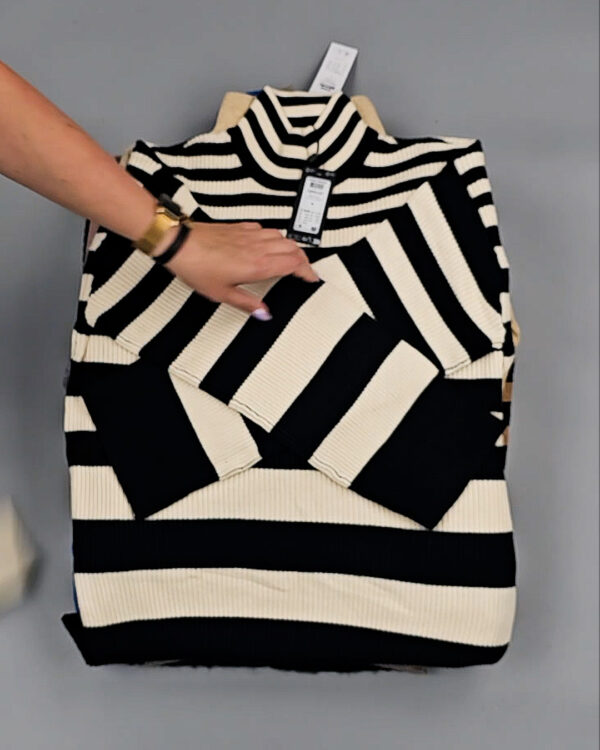 Фотография  720 - Джемпера Bestseller 104#7 кг, ЛОТ СТ-9423 оптом в Чебоксарах и Чувашской Республике