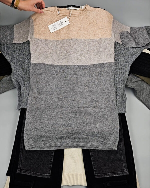 Фотография  861 - Bestseller Winter mix 104#15 кг, ЛОТ № СТ-9526 оптом в Чебоксарах и Чувашской Республике