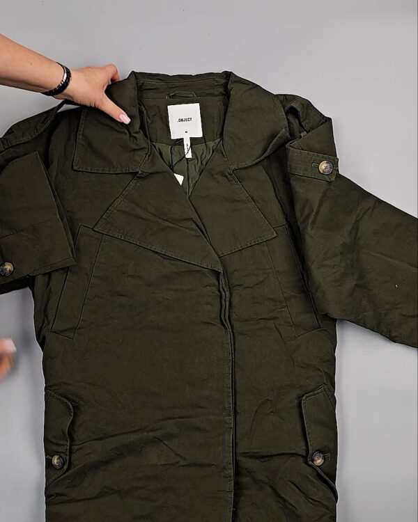 Фотография  160 - Ветровки Bestseller+DK 035#10 кг, ЛОТ СТ-9396 оптом в Чебоксарах и Чувашской Республике