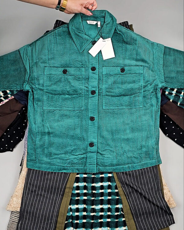 Фотография  399 - B.YOUNG Winter mix 104#15 кг, ЛОТ СТ-9524 оптом в Чебоксарах и Чувашской Республике