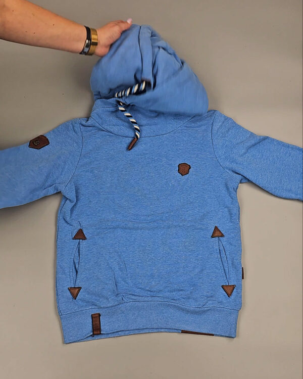 Фотография  495 - Толстовки#10 кг, ЛОТ № СХ-0150 оптом в Чебоксарах и Чувашской Республике