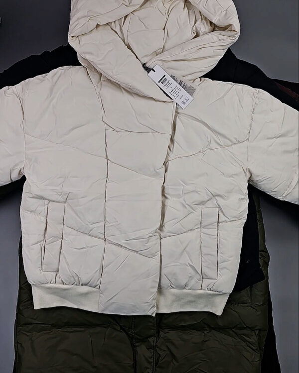 Фотография  453 - Куртки BESTSELLER зима 045#10 кг, ЛОТ СТ-9828 оптом в Чебоксарах и Чувашской Республике